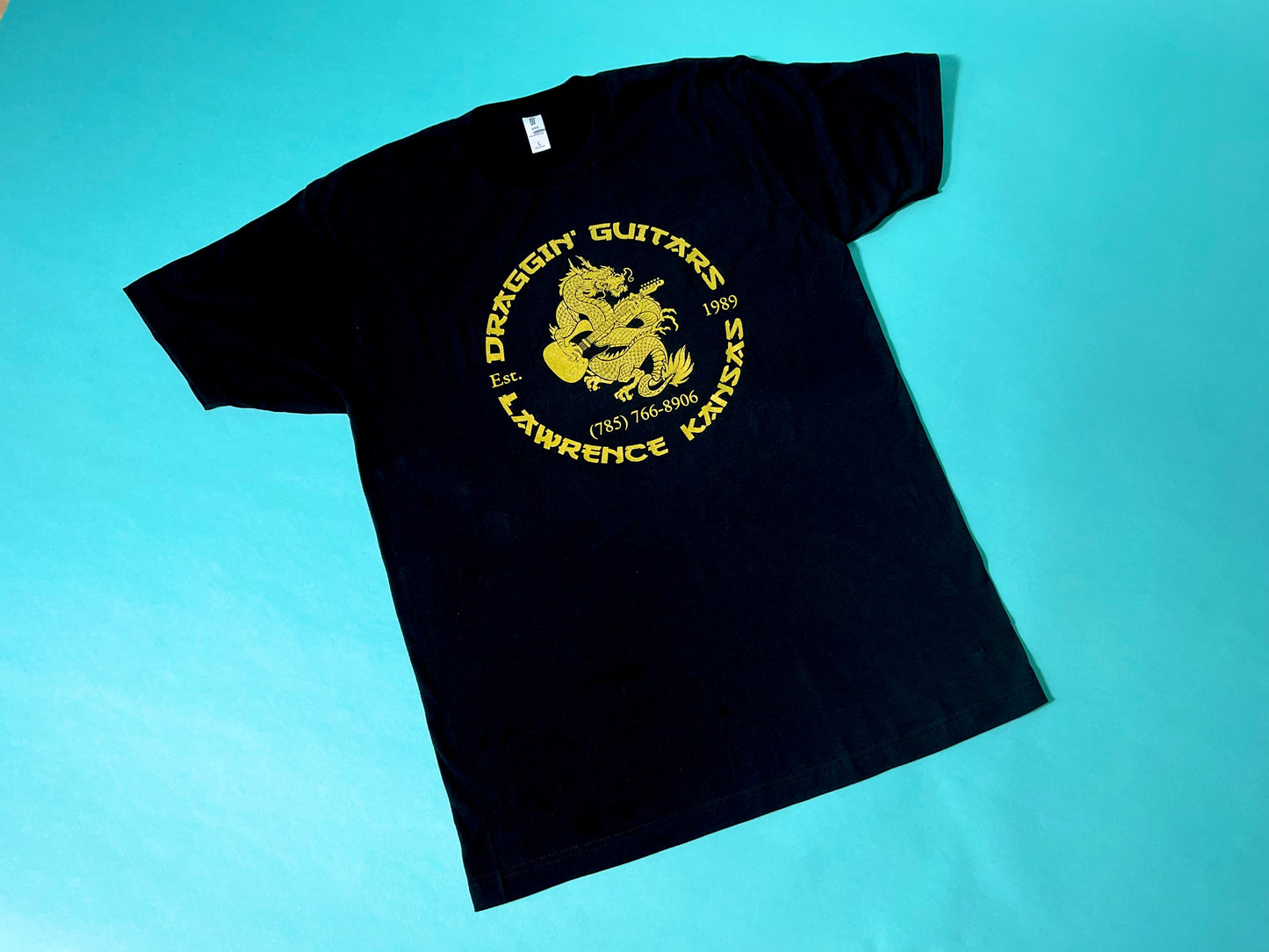 Draggin' Guitars OG Blackguard T-shirt Metallic Gold print