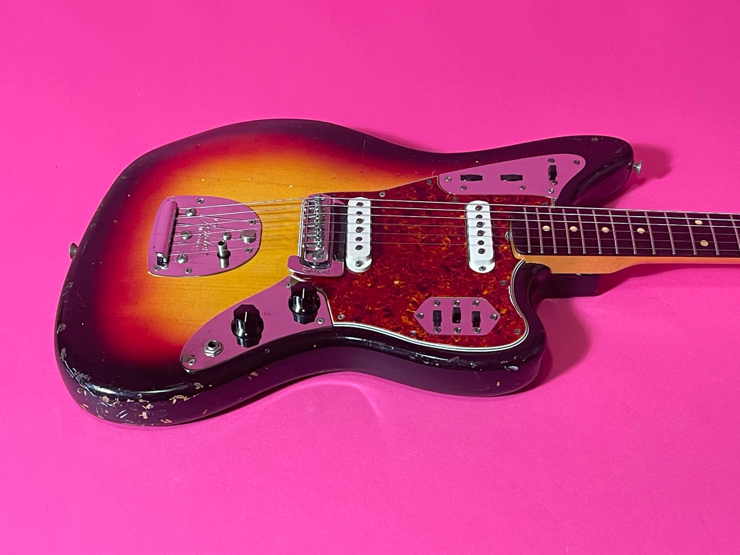 1964 Fender Jaguar 3-Color Sunburst Clay Dots