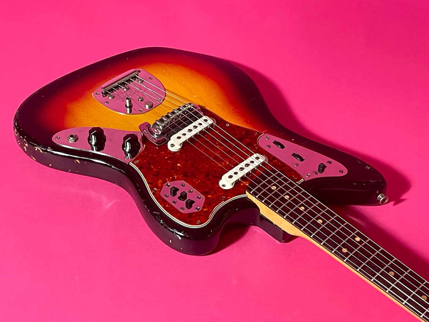 1964 Fender Jaguar 3-Color Sunburst Clay Dots
