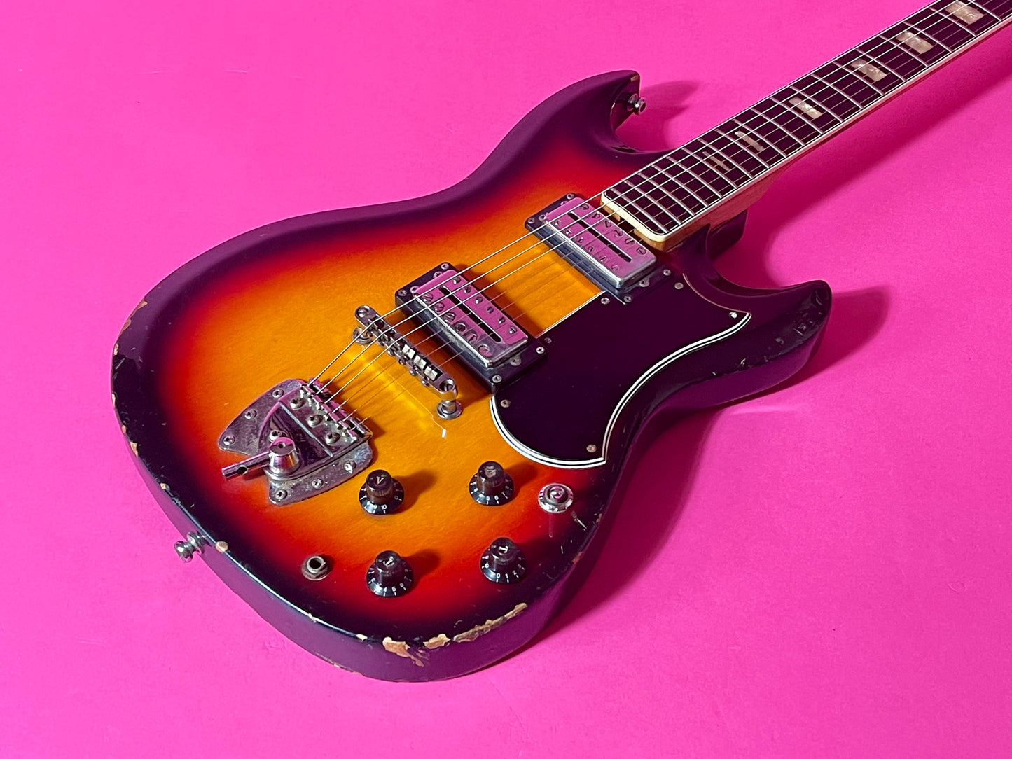 1973 Univox Badazz 3-Color Sunburst