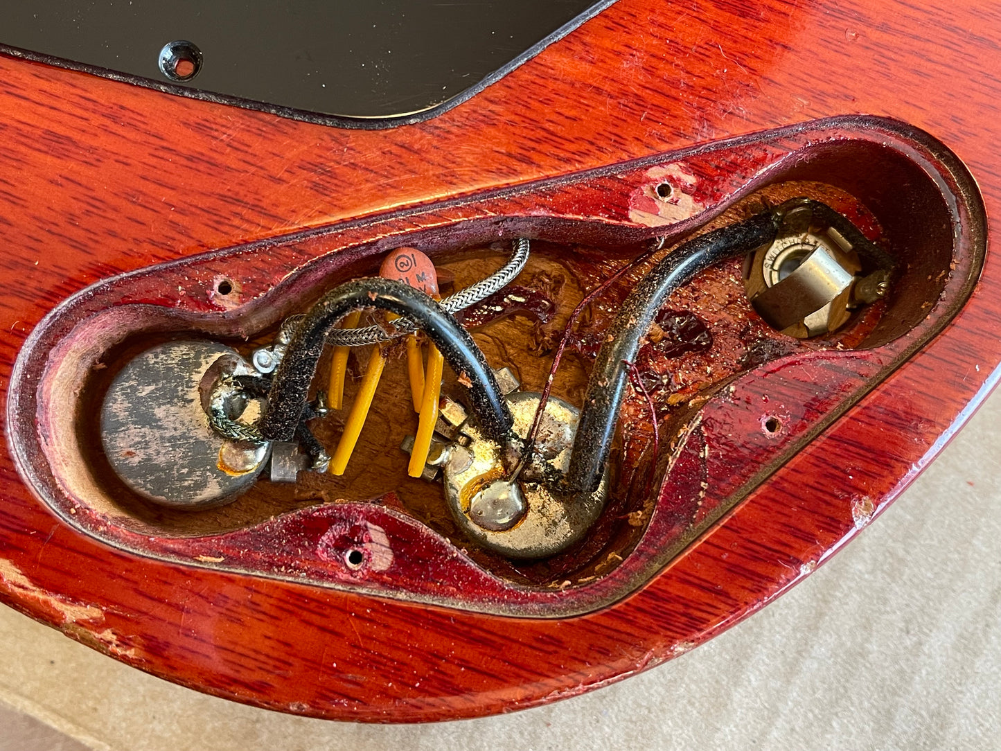1963 Gibson EB-0 Bass Cherry Red finish 100% original