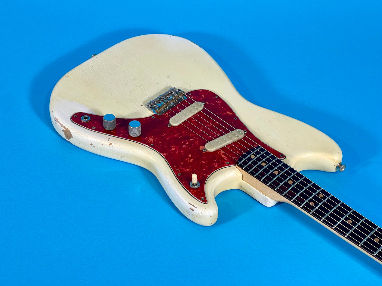1963 Fender Duo Sonic Pre-CBS rare White finish