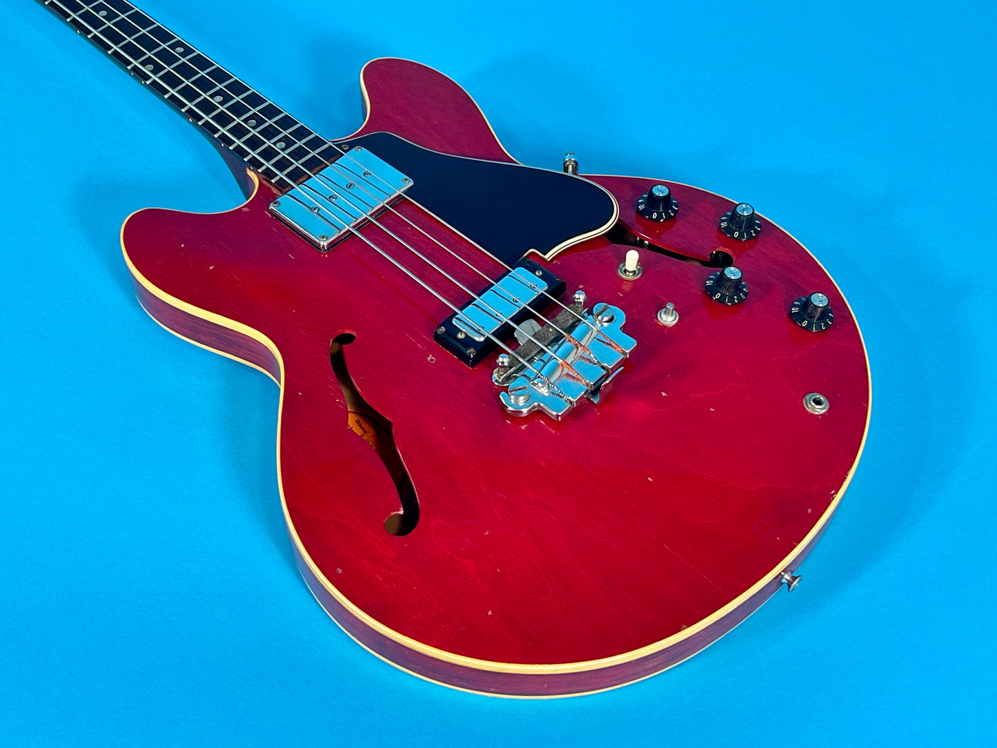 1967 Gibson EB-2DC double pickup semi-hollow body bass