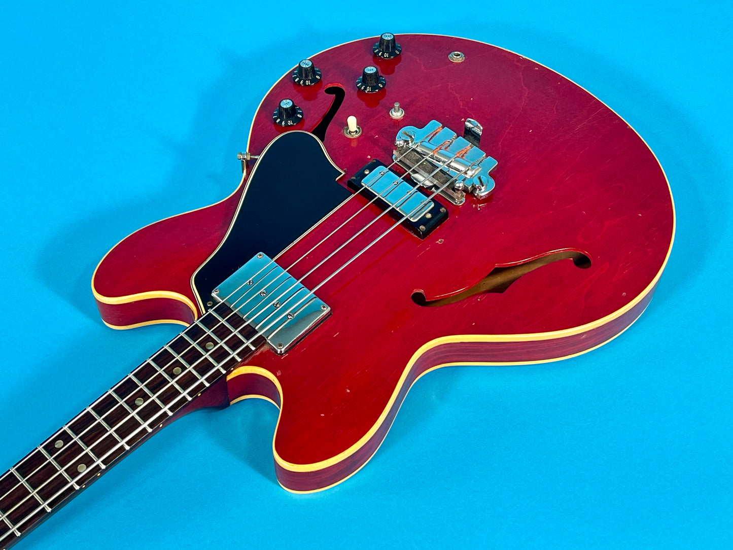 1967 Gibson EB-2DC double pickup semi-hollow body bass