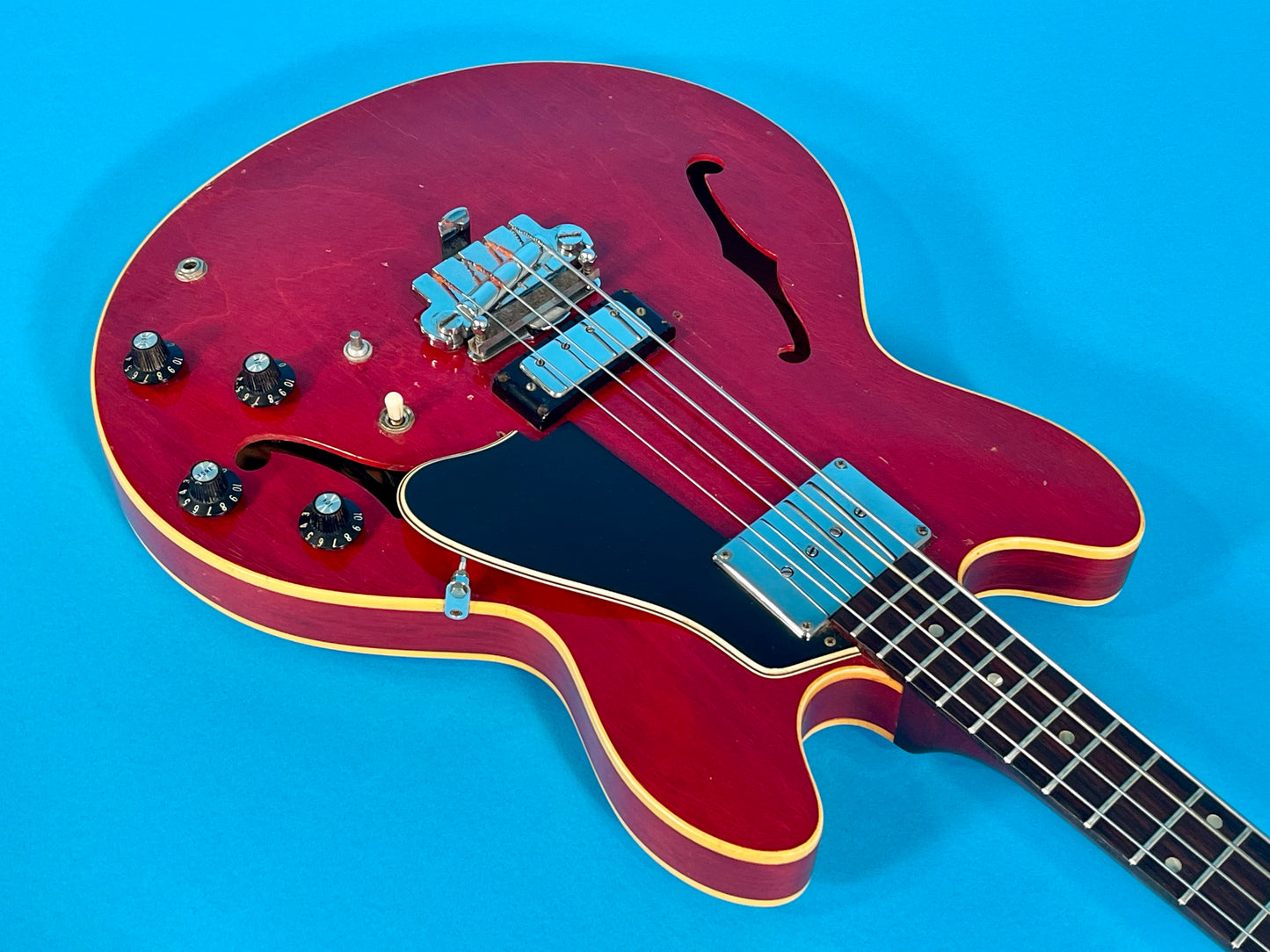 1967 Gibson EB-2DC double pickup semi-hollow body bass