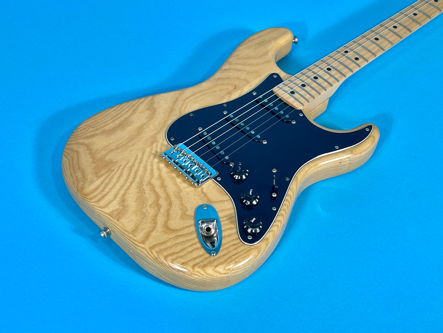 1977 Fender Stratocaster Hardtail Swamp Ash 100% Original