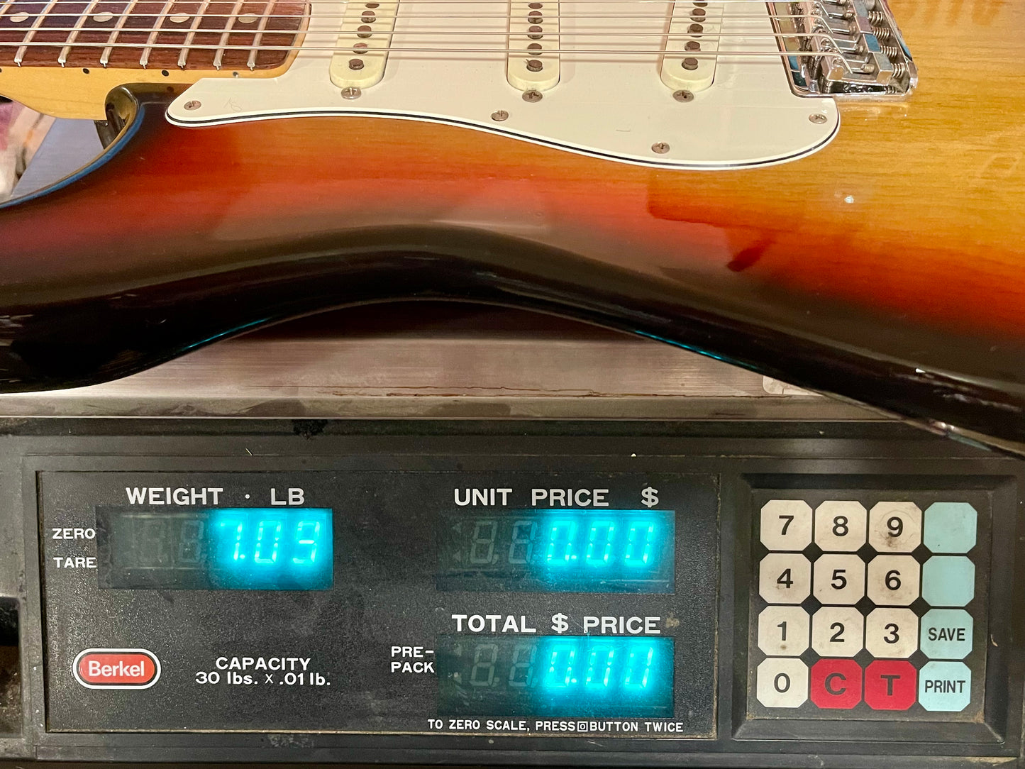 1973 Fender Stratocaster Rosewood finger board 3-color Sunburst Non-Trem