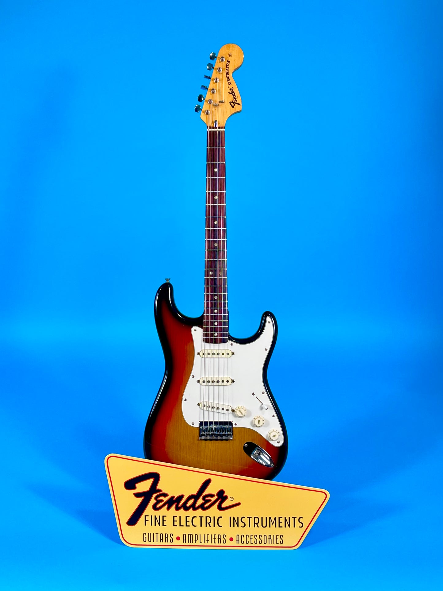 1973 Fender Stratocaster Rosewood finger board 3-color Sunburst Non-Trem