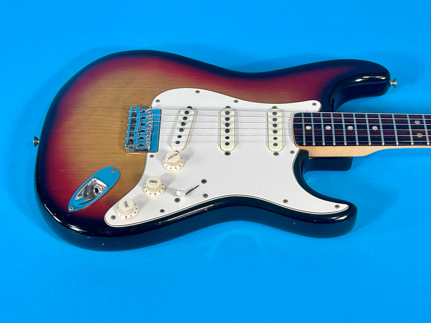 1973 Fender Stratocaster Rosewood finger board 3-color Sunburst Non-Trem