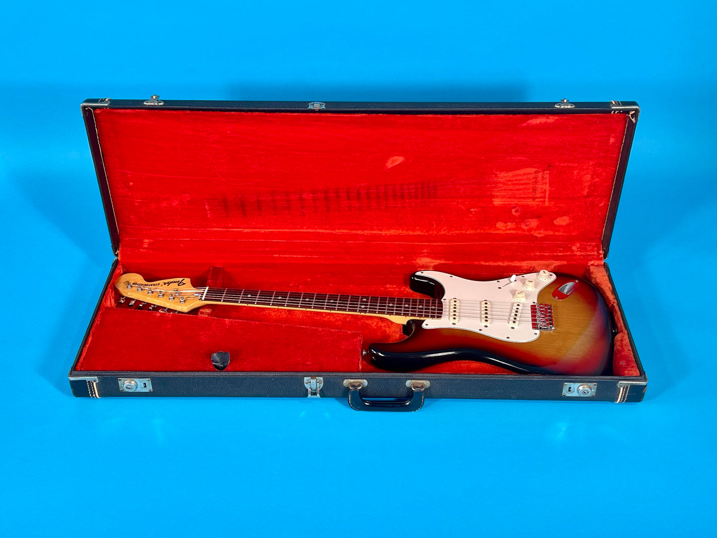 1973 Fender Stratocaster Rosewood finger board 3-color Sunburst Non-Trem