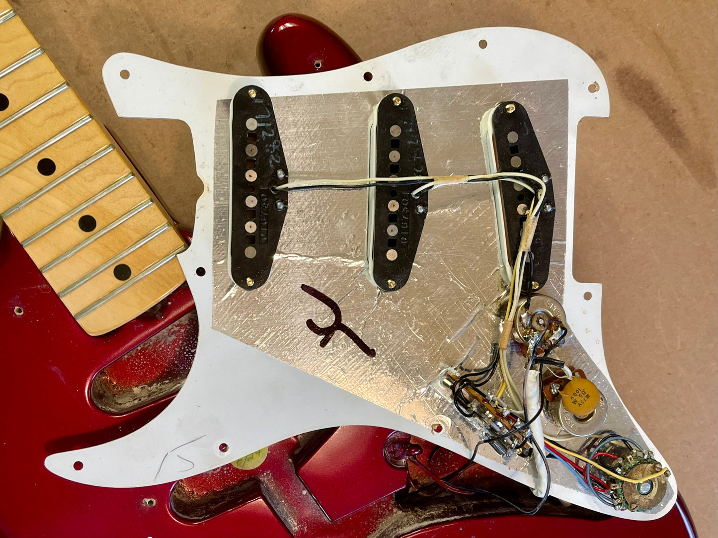 1982 Fender Strat Candy Apple Red Gold Hardware Collector's-grade Mint condition Unreal!