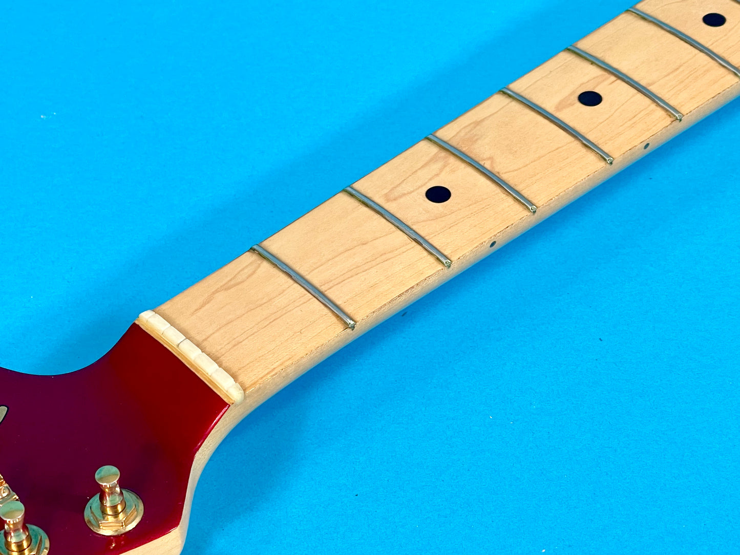 1982 Fender Strat Candy Apple Red Gold Hardware Collector's-grade Mint condition Unreal!