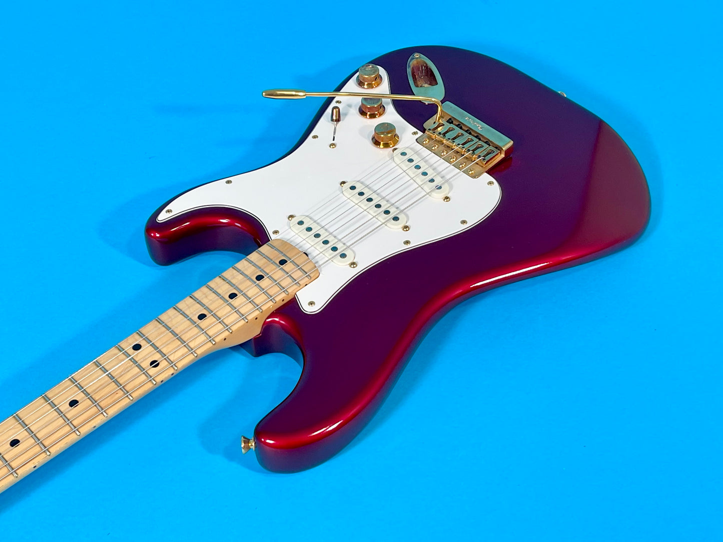 1982 Fender Strat Candy Apple Red Gold Hardware Collector's-grade Mint condition Unreal!