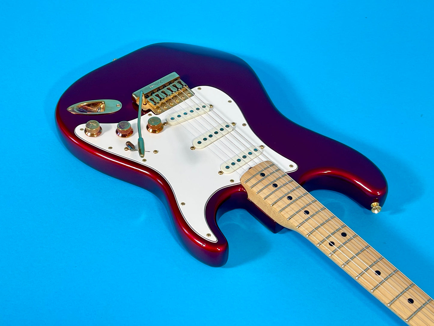 1982 Fender Strat Candy Apple Red Gold Hardware Collector's-grade Mint condition Unreal!