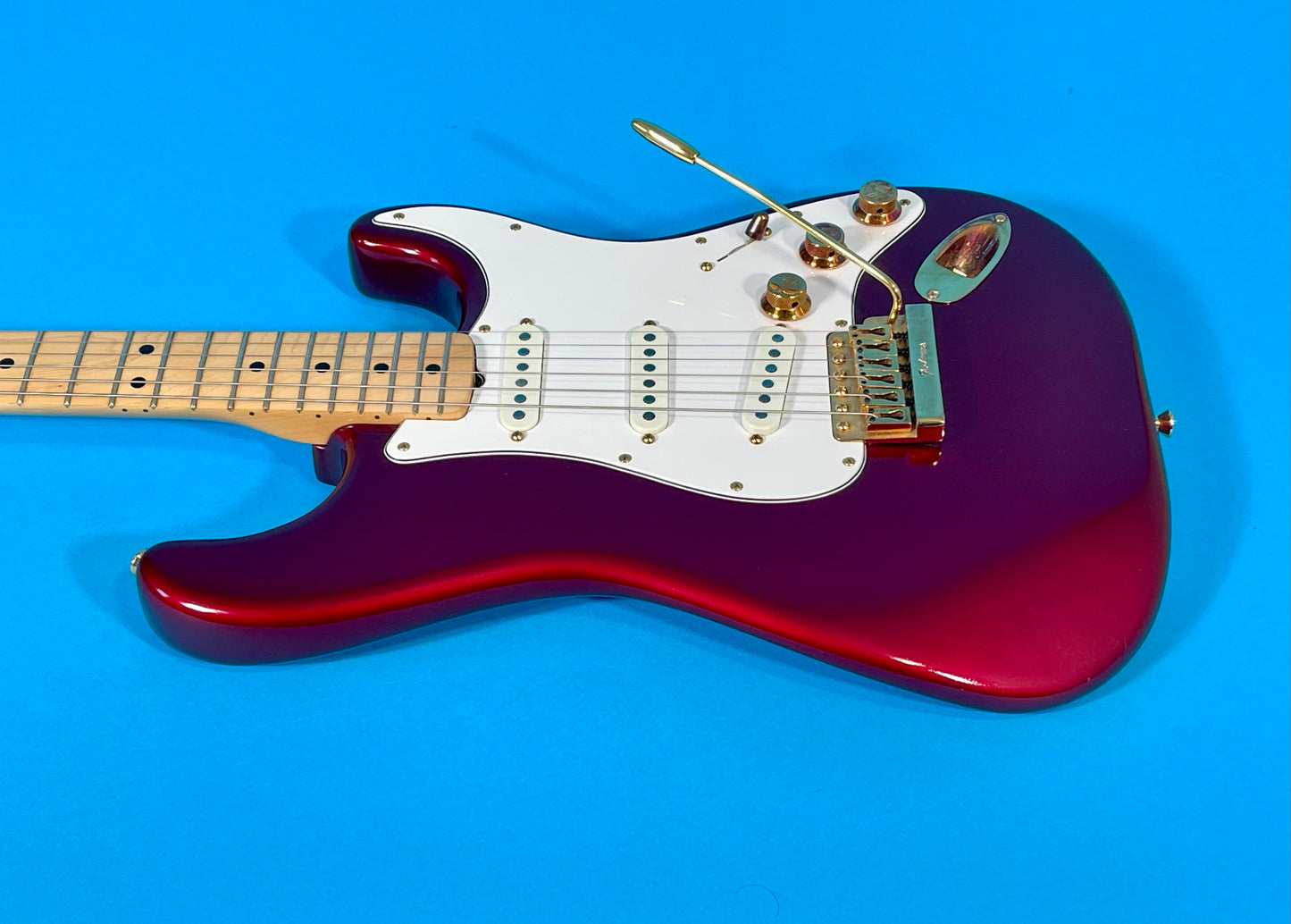 1982 Fender Strat Candy Apple Red Gold Hardware Collector's-grade Mint condition Unreal!