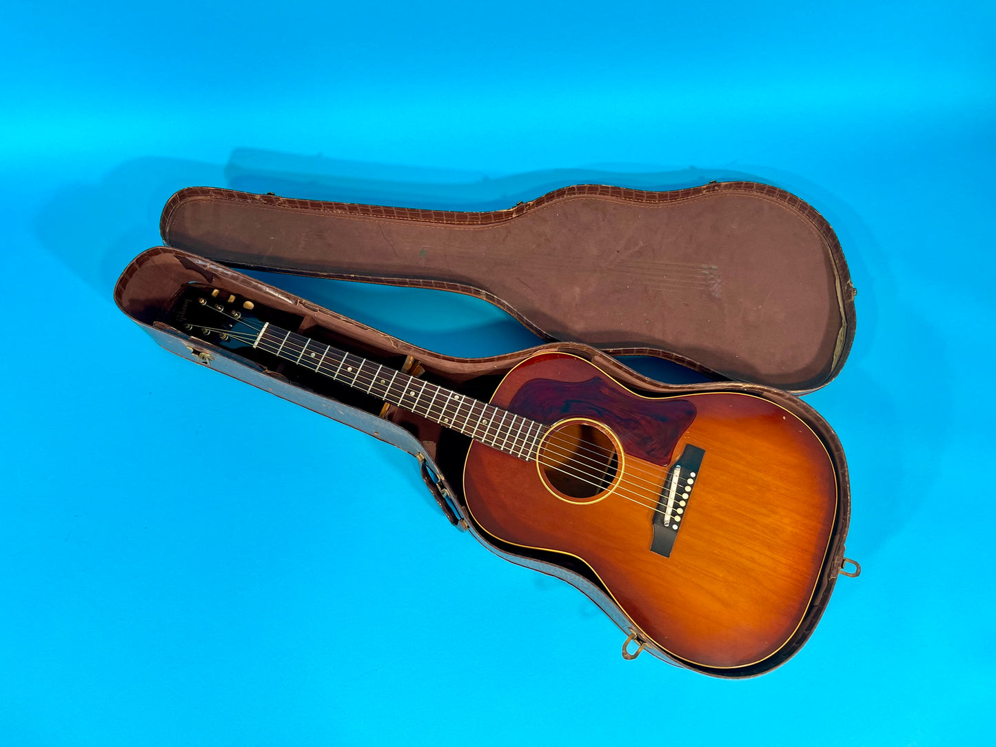 1965 Gibson LG-1 Cherry Sunburst excellent condition