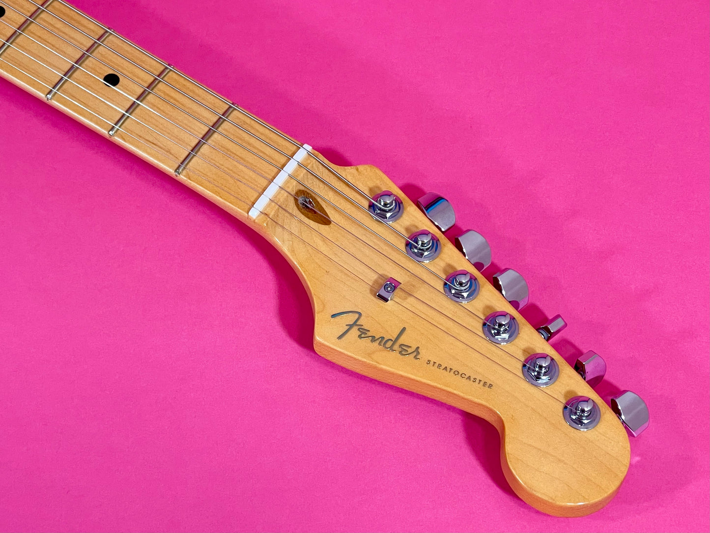 2022 Fender American Ultra Stratocaster Cobra Blue