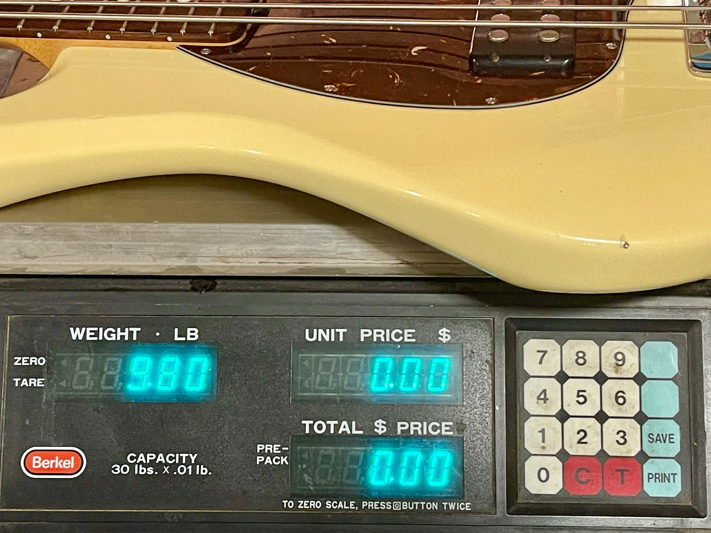 2005 Ernie Ball MusicMan Stingray 5 Limited Edition Vintage Creme Ivory finish
