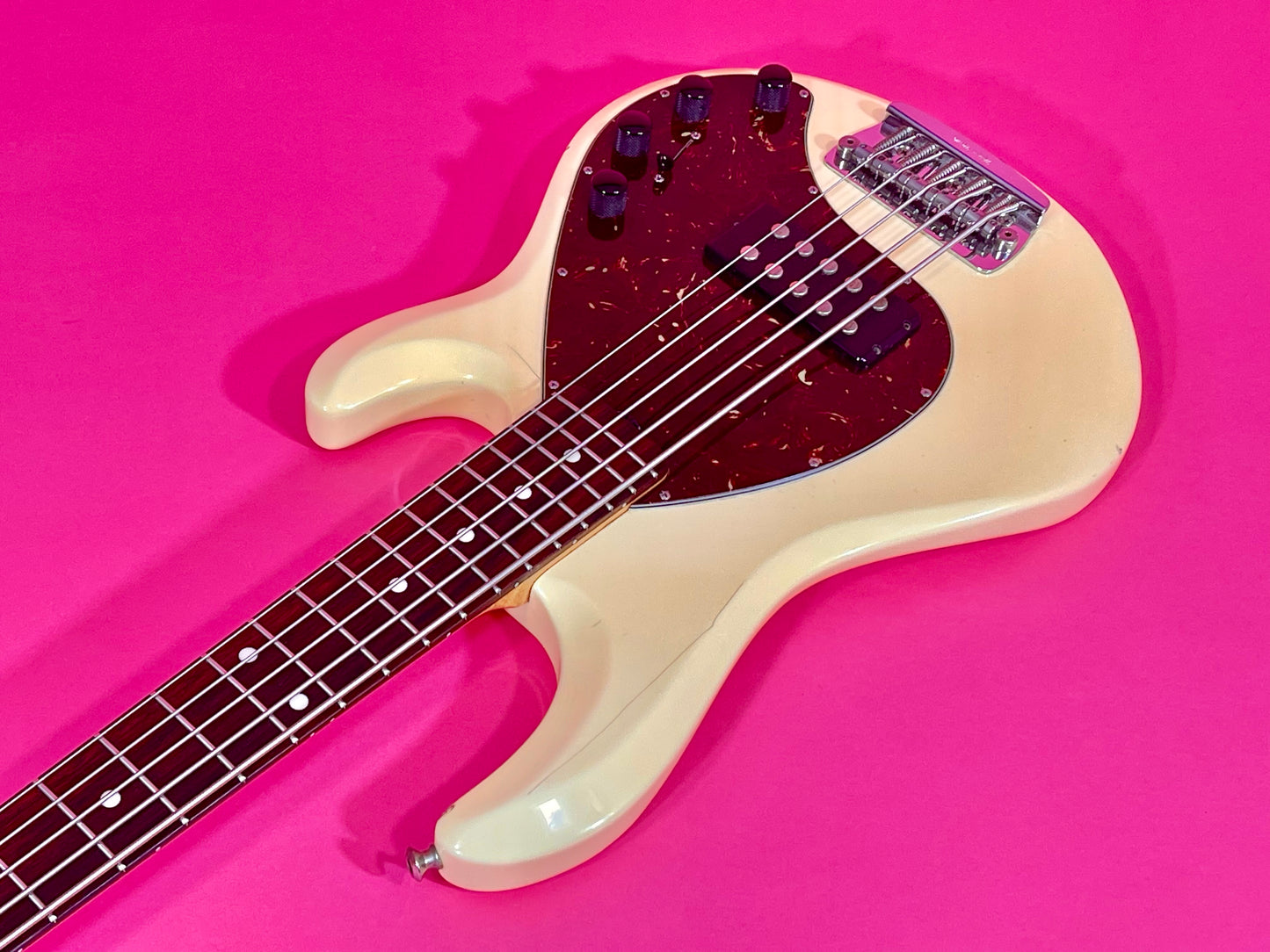 2005 Ernie Ball MusicMan Stingray 5 Limited Edition Vintage Creme Ivory finish