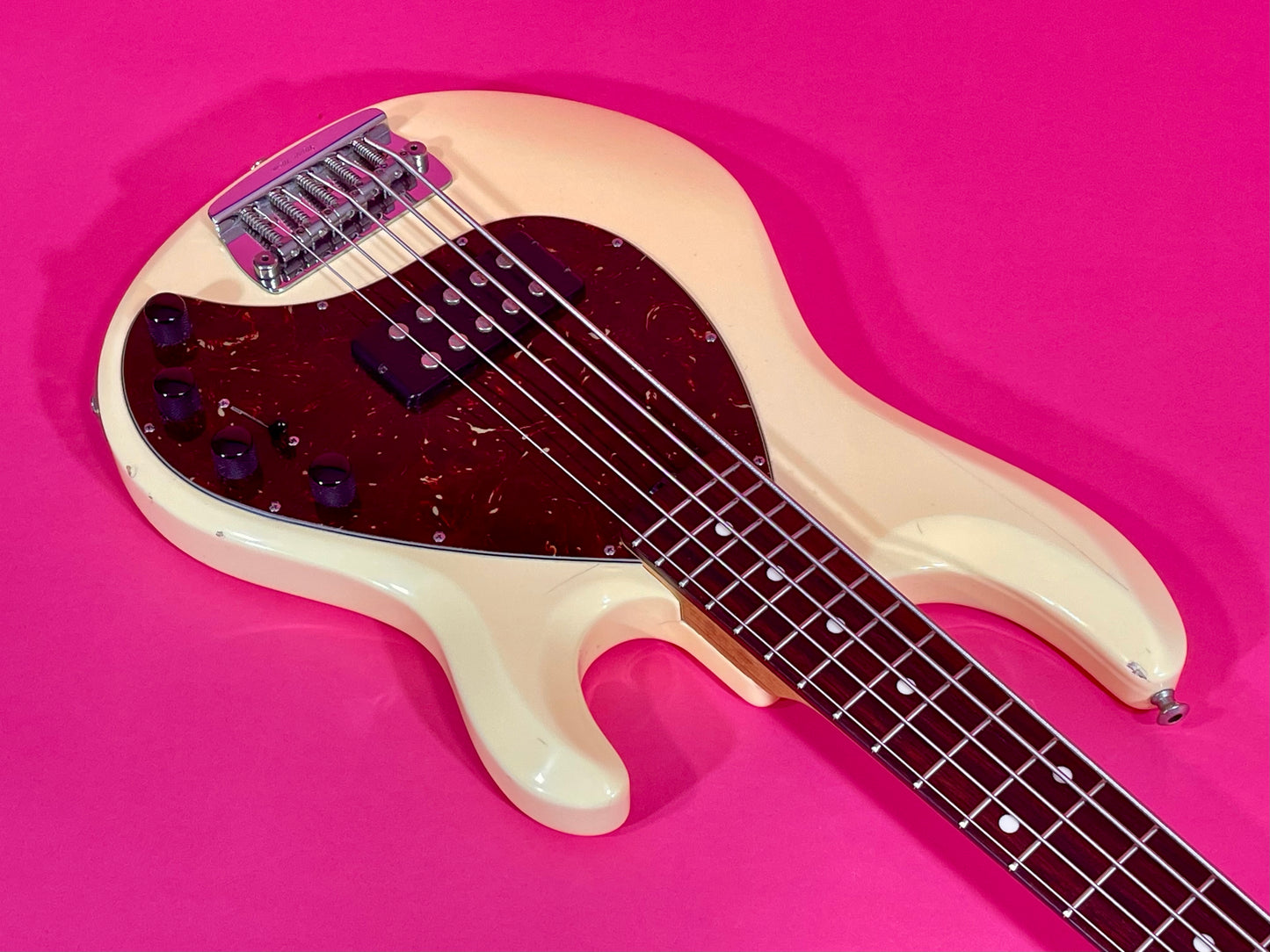 2005 Ernie Ball MusicMan Stingray 5 Limited Edition Vintage Creme Ivory finish
