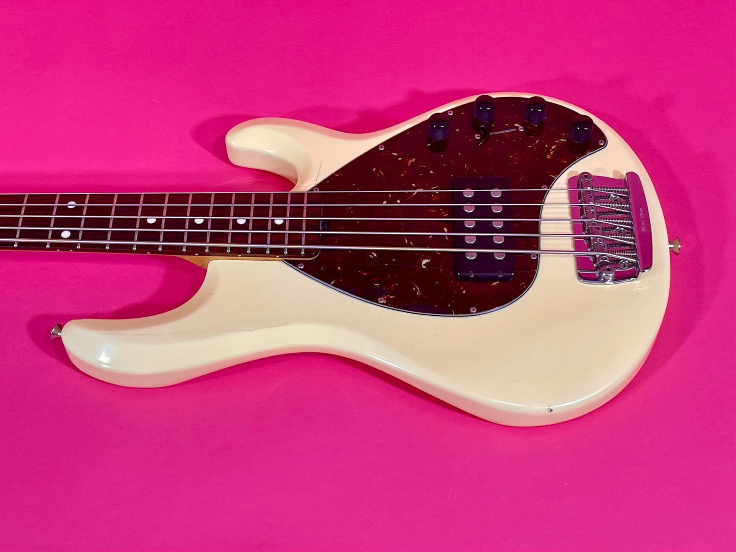2005 Ernie Ball MusicMan Stingray 5 Limited Edition Vintage Creme Ivory finish