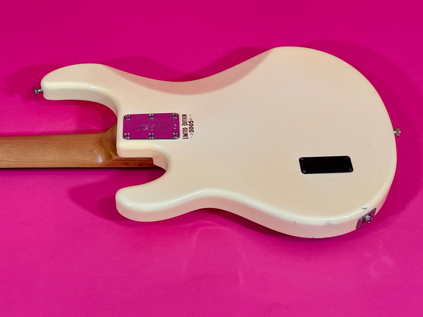 2005 Ernie Ball MusicMan Stingray 5 Limited Edition Vintage Creme Ivory finish
