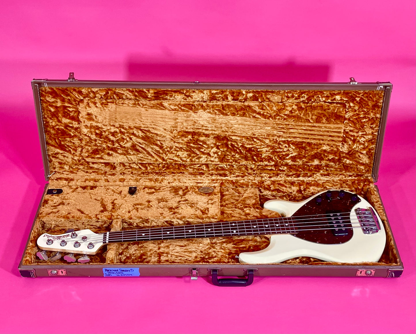 2005 Ernie Ball MusicMan Stingray 5 Limited Edition Vintage Creme Ivory finish