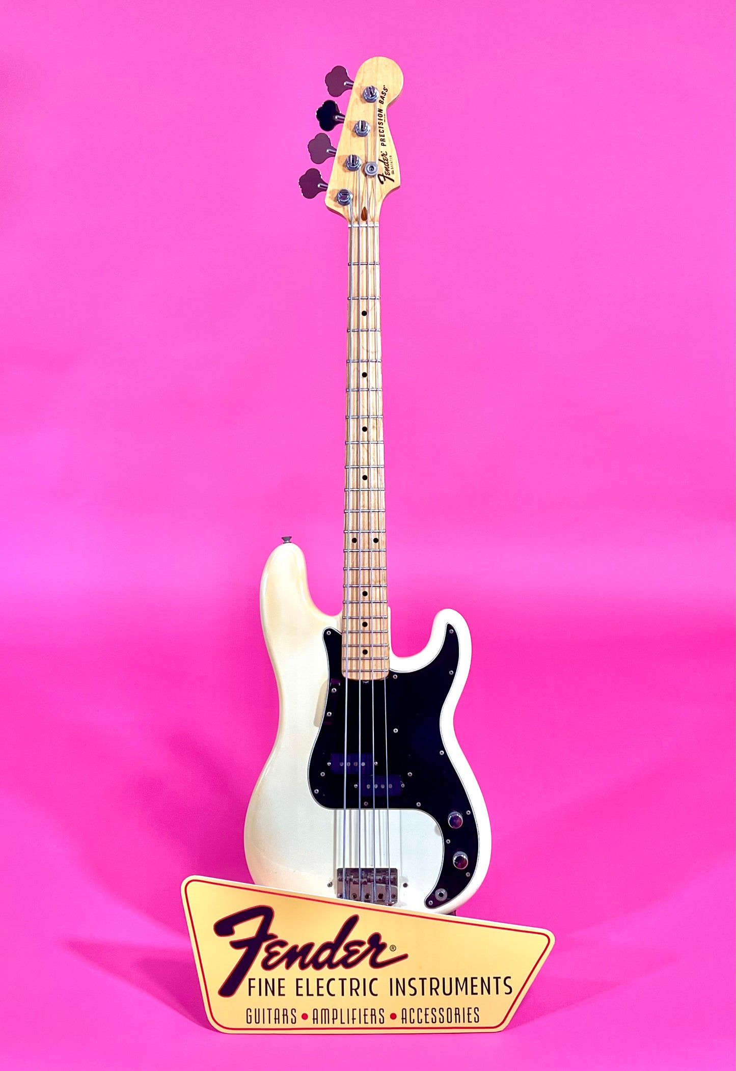 1979 Fender Precision Bass Olympic White finish NICE!