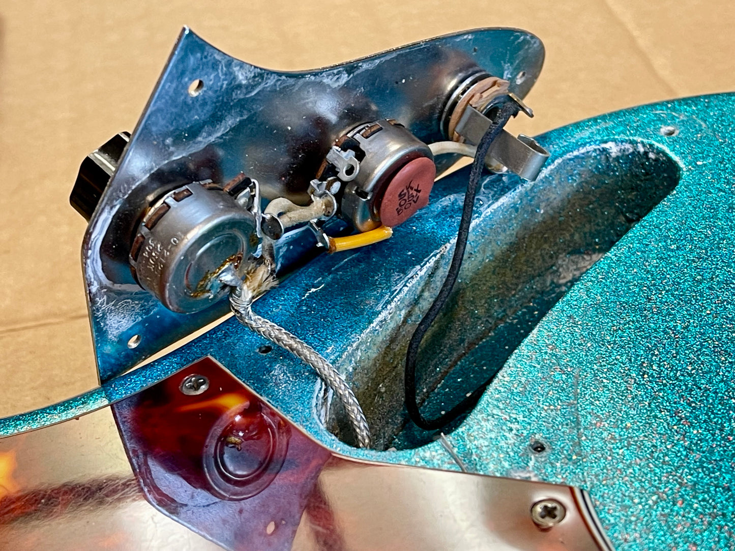 1962 Fender Bass VI Turquoise Sparkle finish!