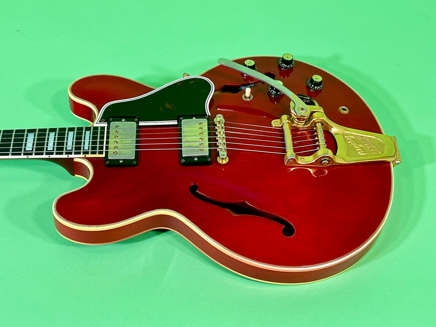 1961 Gibson ES-355 TDSV PAF's unfaded Cherry finish