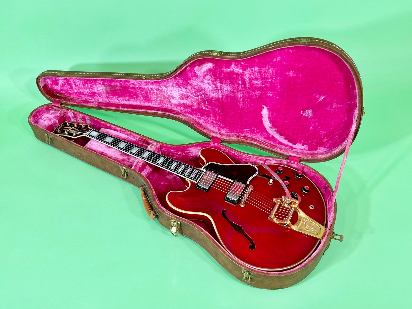 1961 Gibson ES-355 TDSV PAF's unfaded Cherry finish