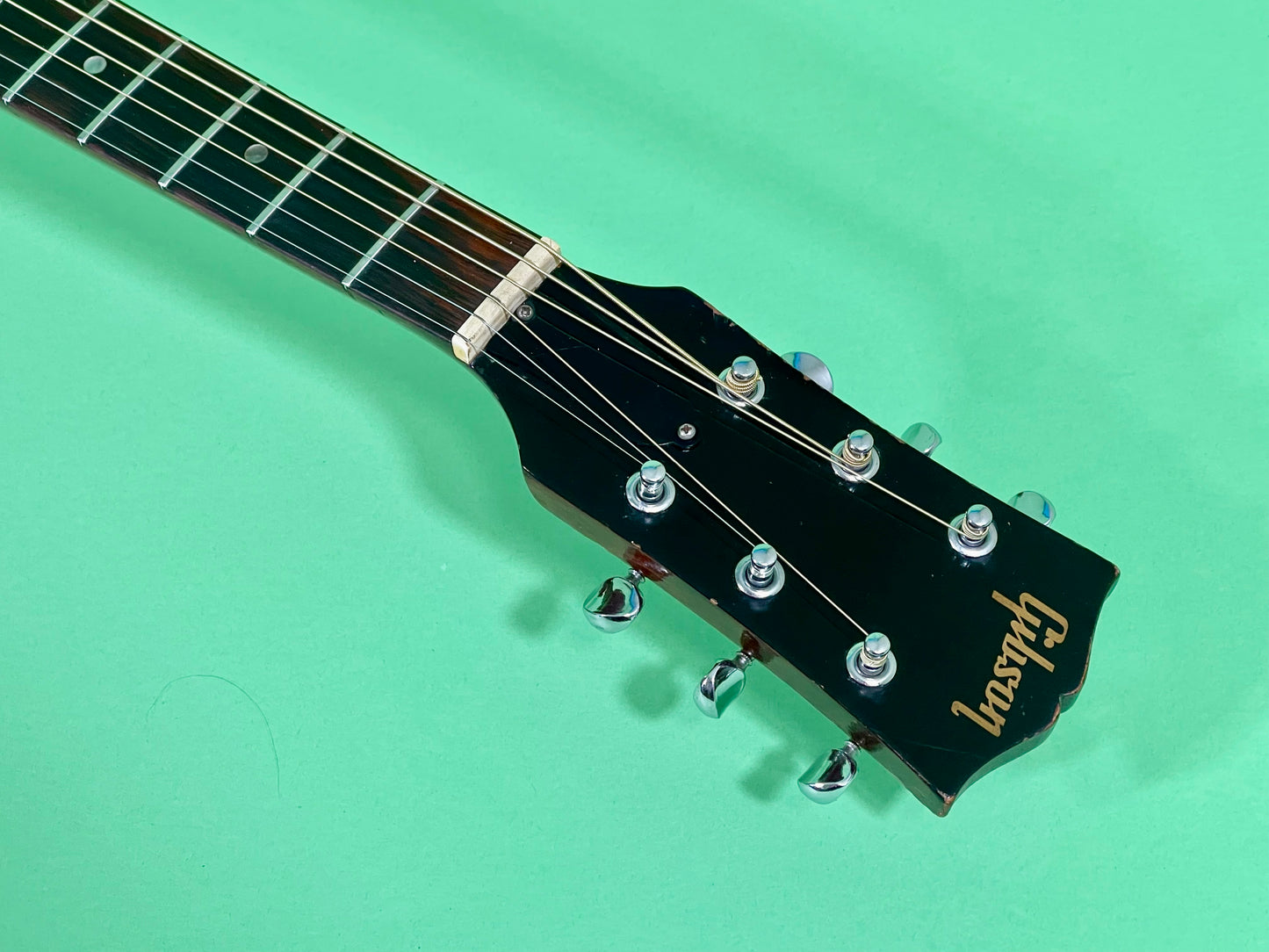 1967 Gibson J-45 Cherry Sunburst