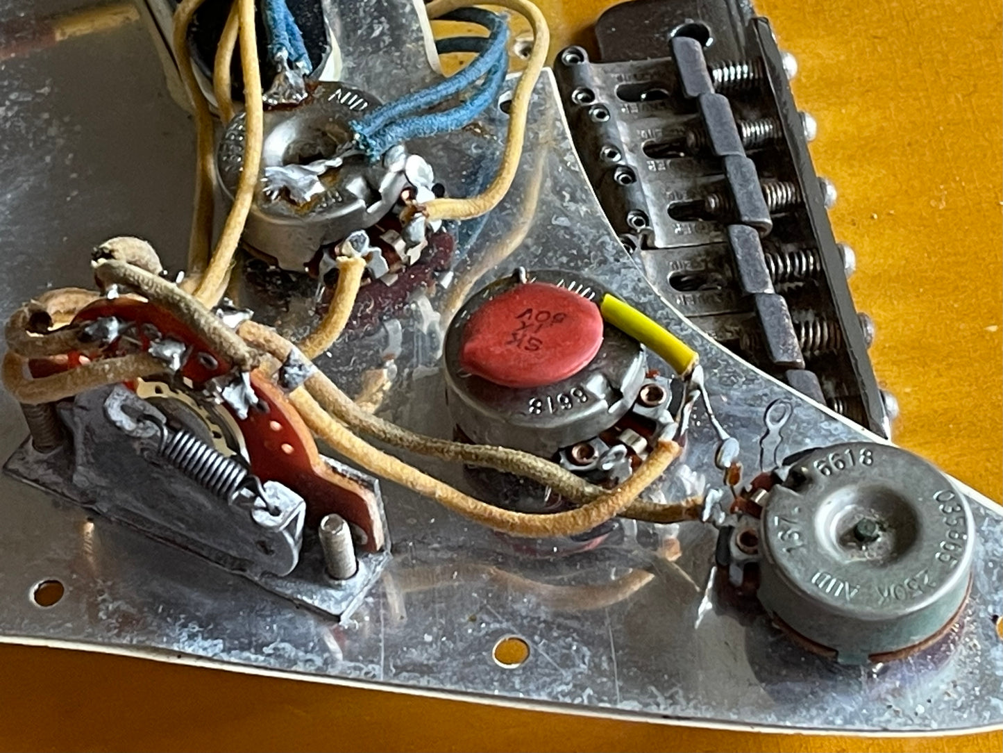 1967 Fender Stratocaster Super-Rare!  3-color Sunburst Brazilian Rosewood fingerboard