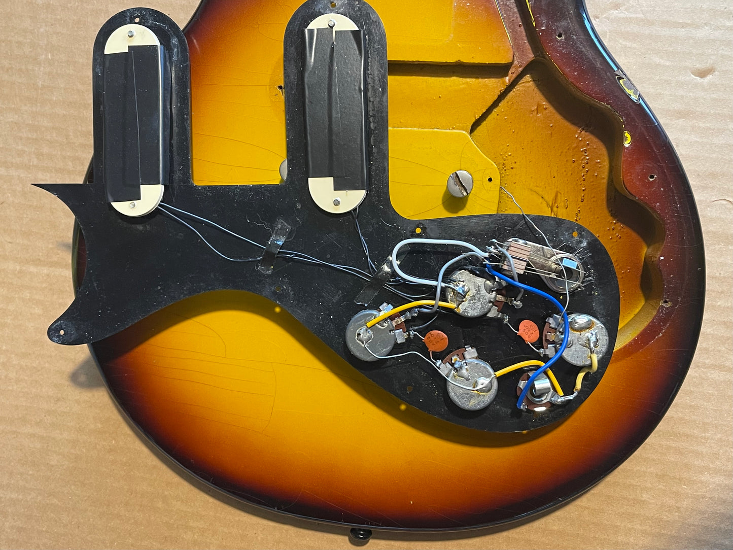 1962 Gibson Melody maker D model Sunburst Super Nice