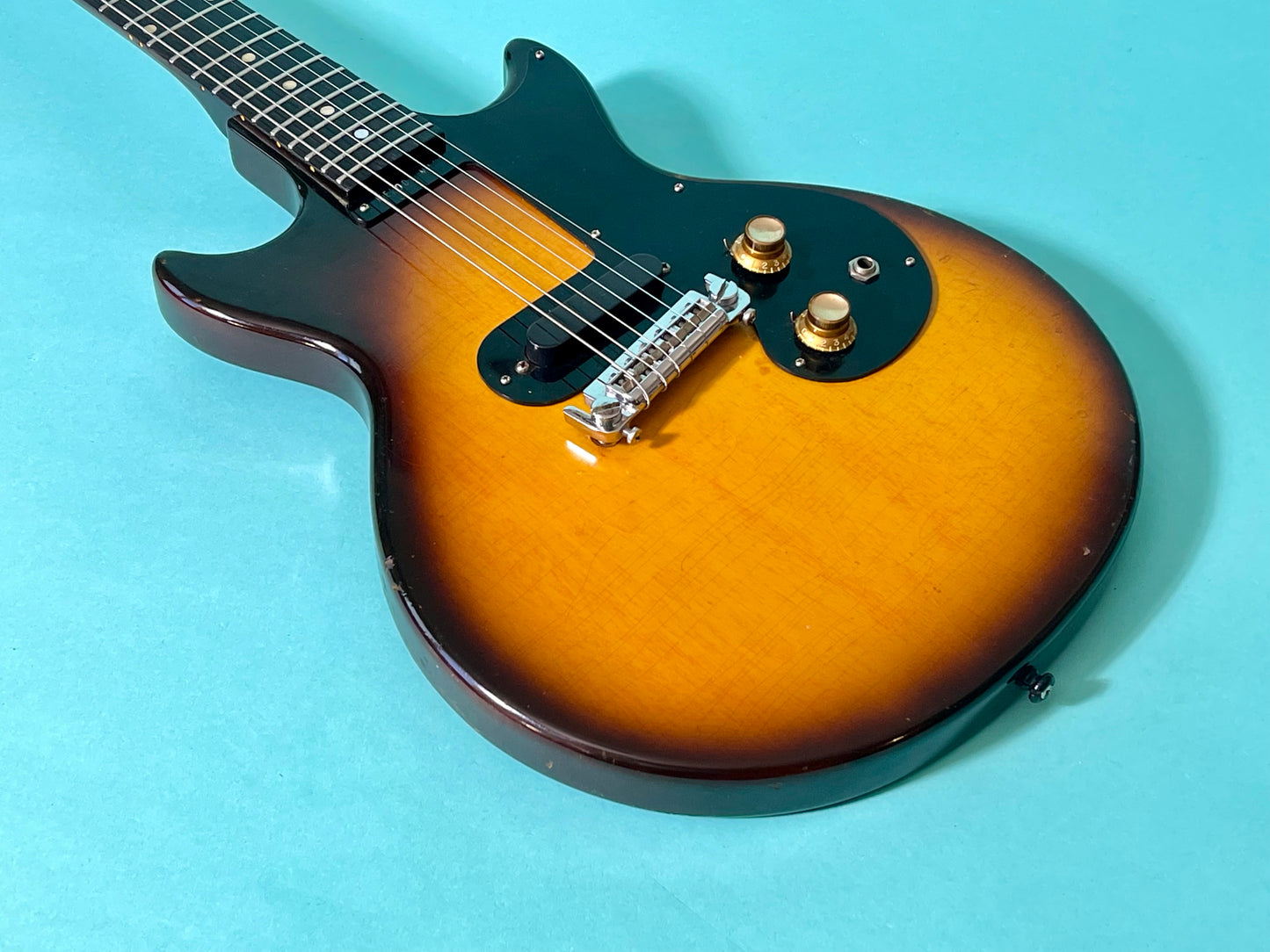 1962 Gibson Melody Maker Sunburst