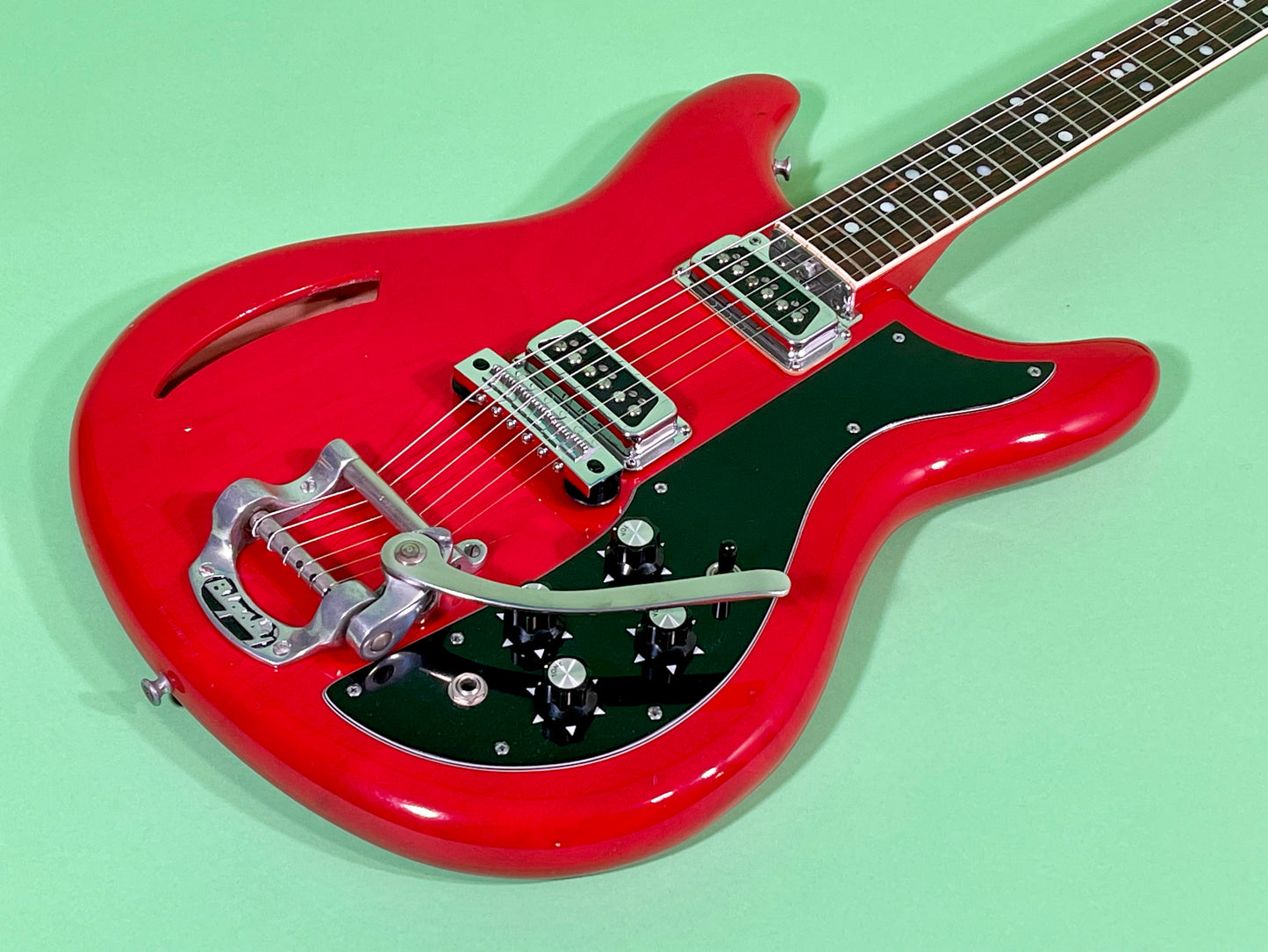 1968 Kustom K-200 Deluxe Model Cherry Red finish & matching headstock! 100% OG Rare