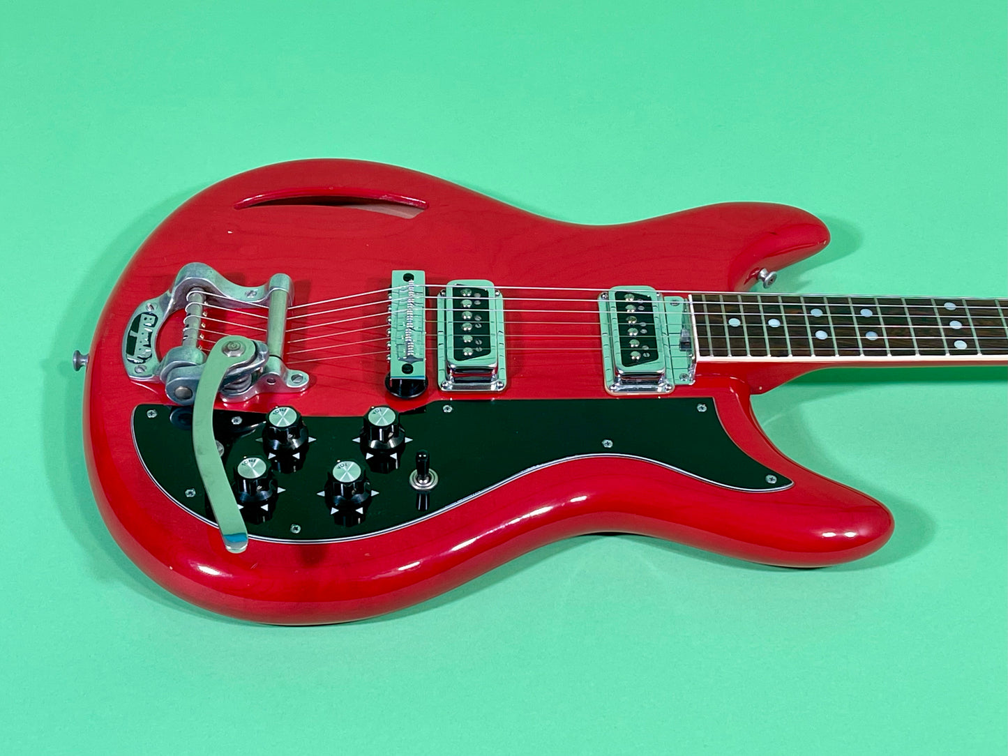 1968 Kustom K-200 Deluxe Model Cherry Red finish & matching headstock! 100% OG Rare