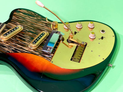 1965 Framus Strato De Luxe Rare Black headstock with Gold trim 3-color Sunburst