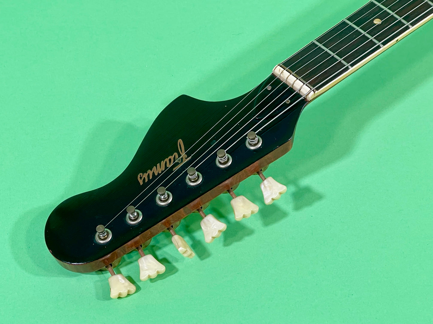 1965 Framus Strato De Luxe Rare Black headstock with Gold trim 3-color Sunburst