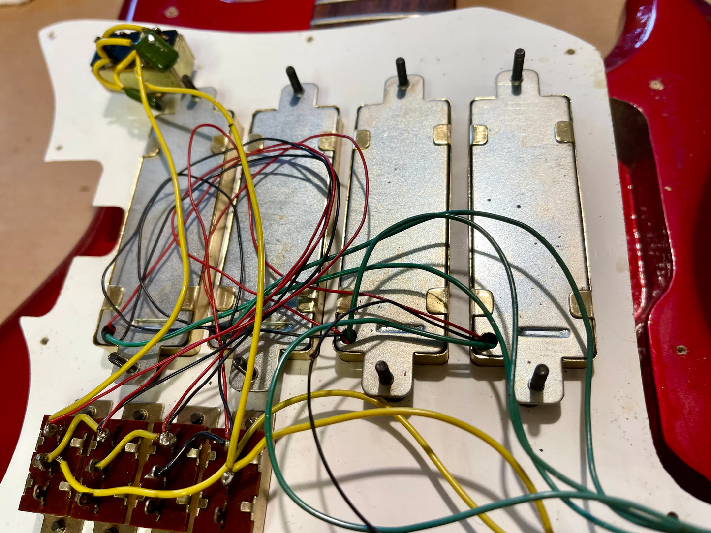 1969 Teisco Spectrum IV ET-440 Candy Apple Red with Gold Hardware!