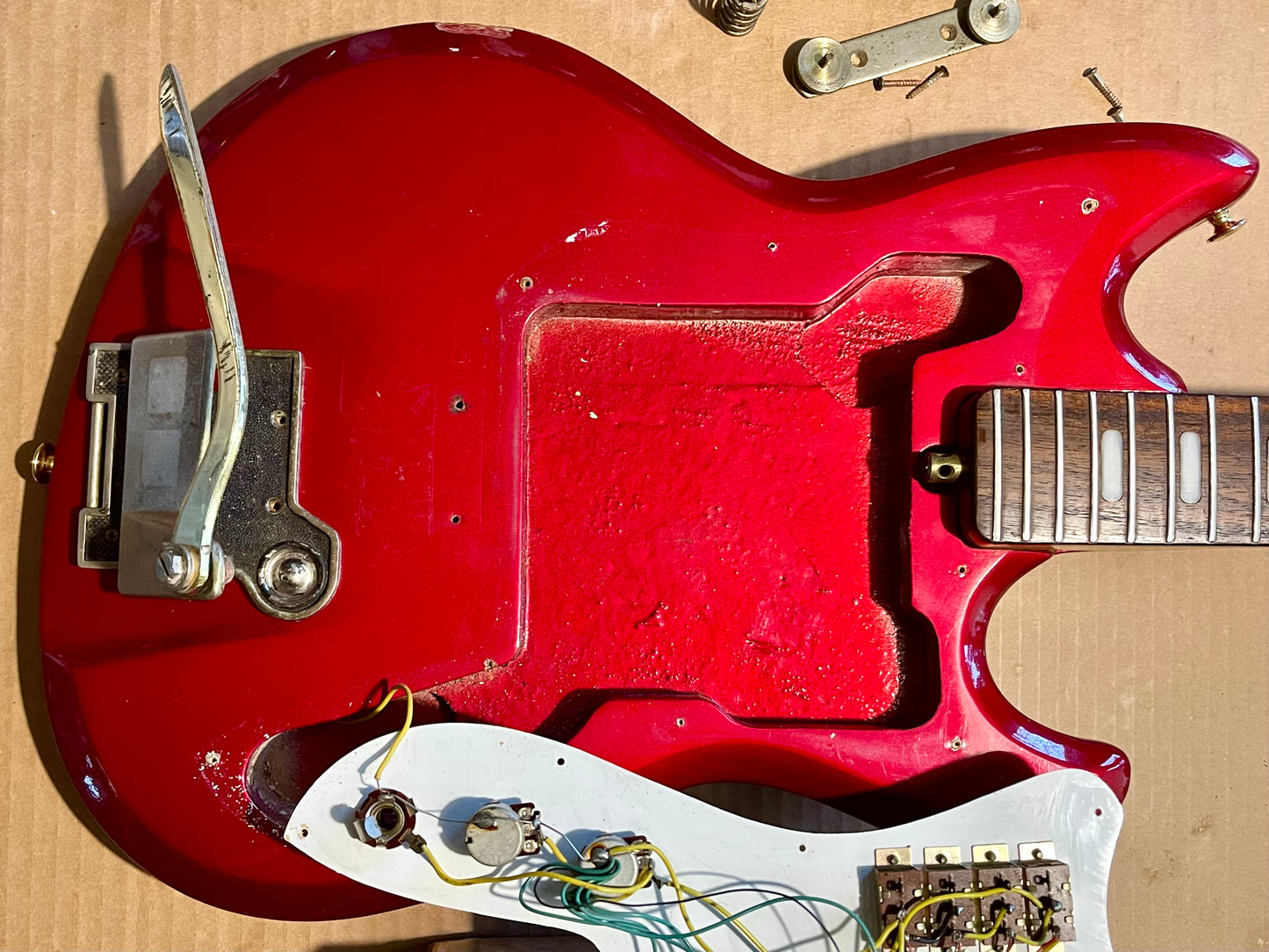 1969 Teisco Spectrum IV ET-440 Candy Apple Red with Gold Hardware!
