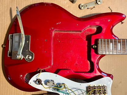 1969 Teisco Spectrum IV ET-440 Candy Apple Red with Gold Hardware!