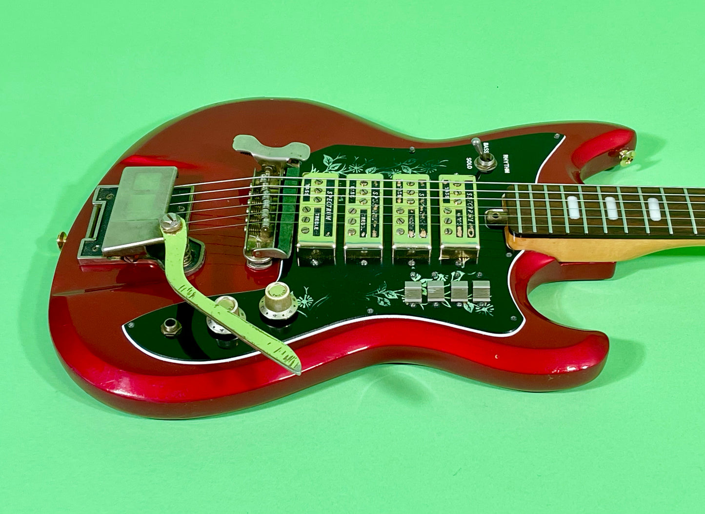 1969 Teisco Spectrum IV ET-440 Candy Apple Red with Gold Hardware!