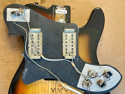 1979 Fender Telecaster Deluxe Sunburst 100% original w/hang tag