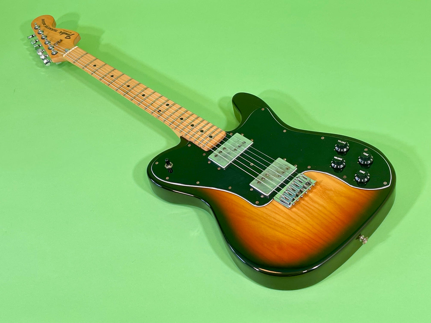 1979 Fender Telecaster Deluxe Sunburst 100% original w/hang tag