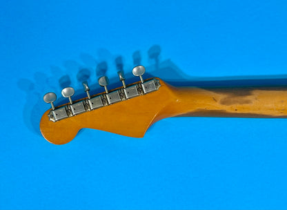 1965 Fender Stratocaster 3-color Sunburst 100% original with SUPER-VIBE!