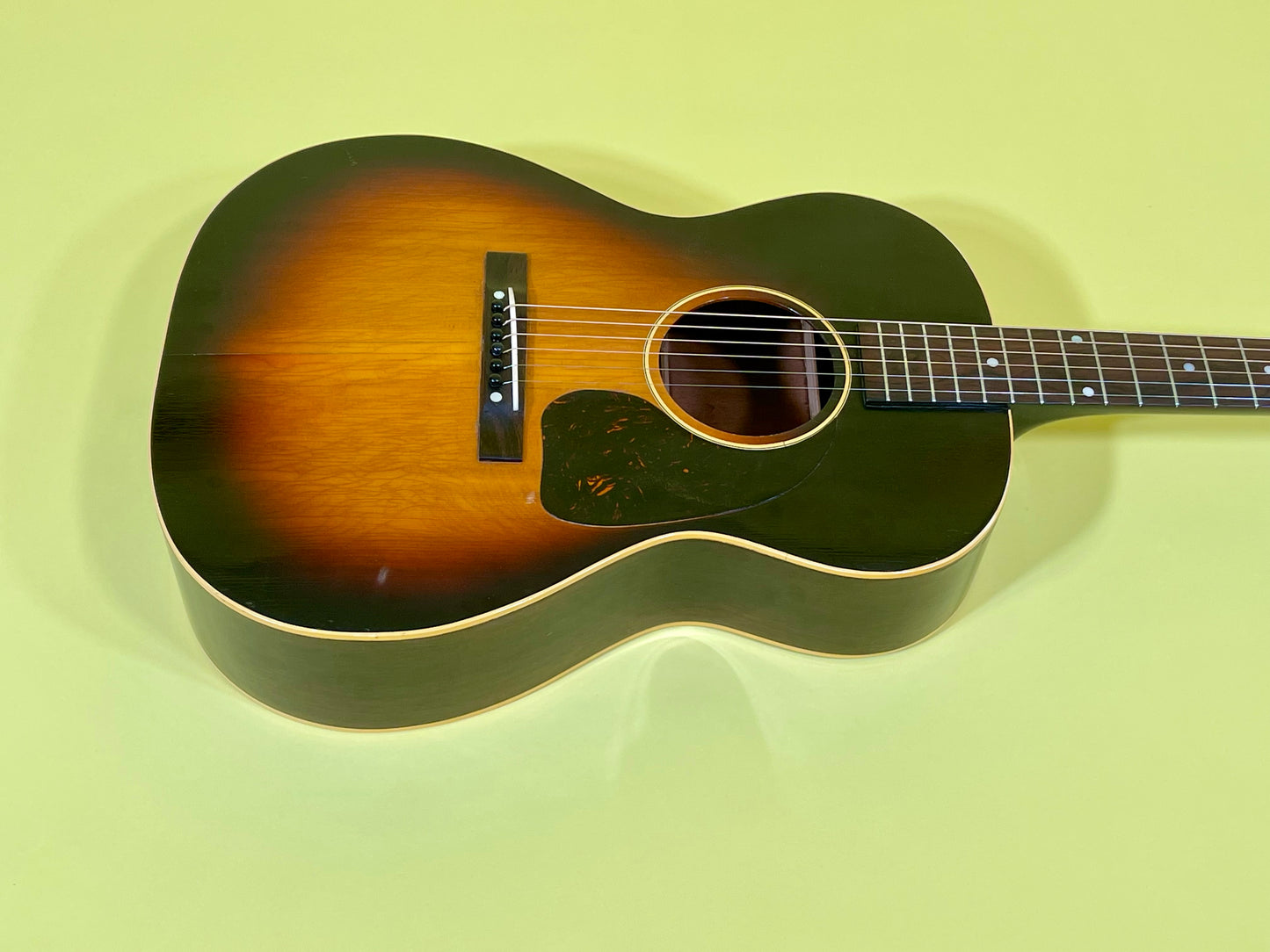 1944 Gibson LG-2 Banner