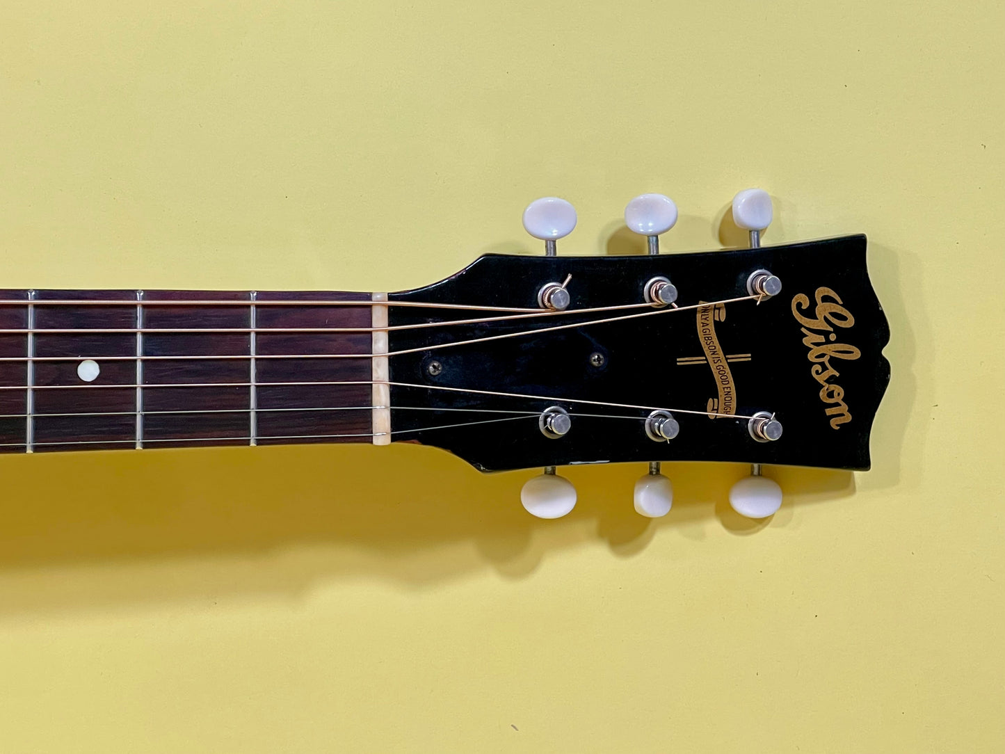 1944 Gibson LG-2 Banner