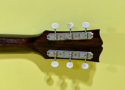 1944 Gibson LG-2 Banner