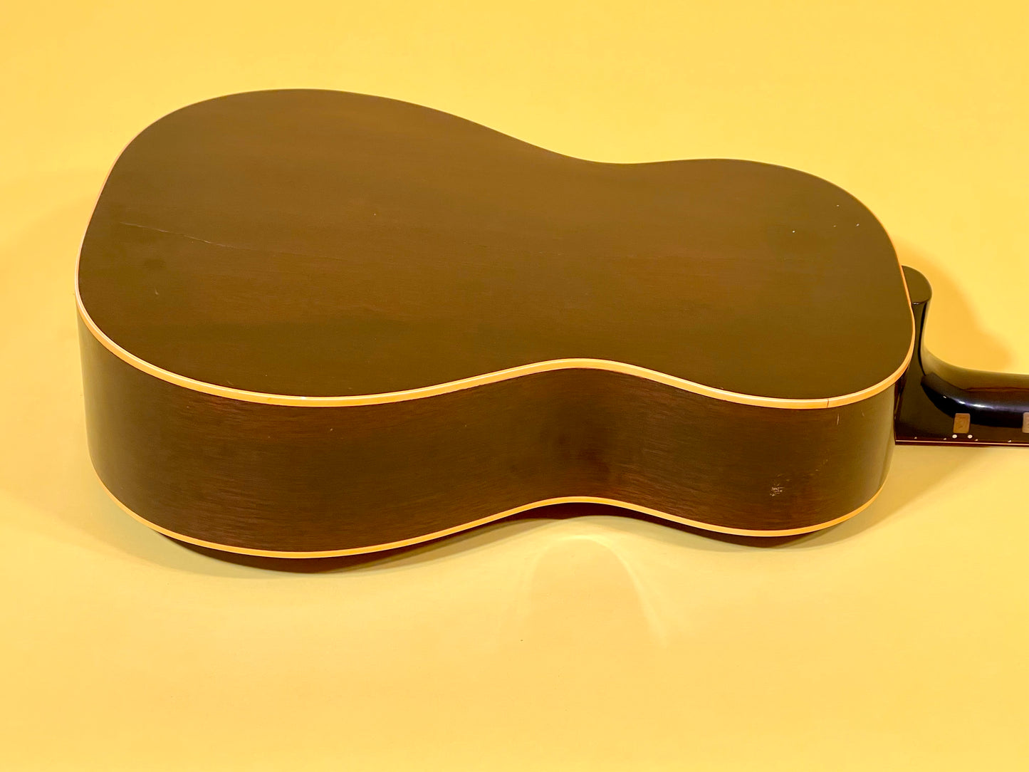 1944 Gibson LG-2 Banner